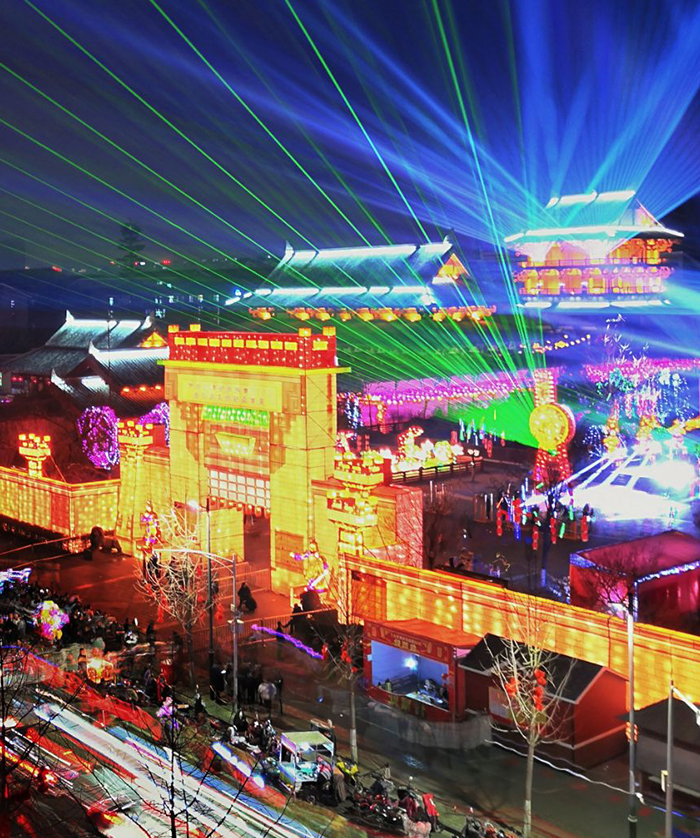 Outdoor cultural tourism lighting